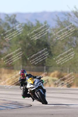 media/Oct-04-2025-CVMA (Sat) [[408bcdd6e4]]/Race 15-Femmewalla-Femmewalla UL/